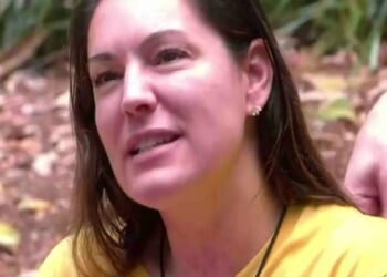 I'm A Celeb's Kelly Brook sparks concern after viewers spot 'rash' on her neck