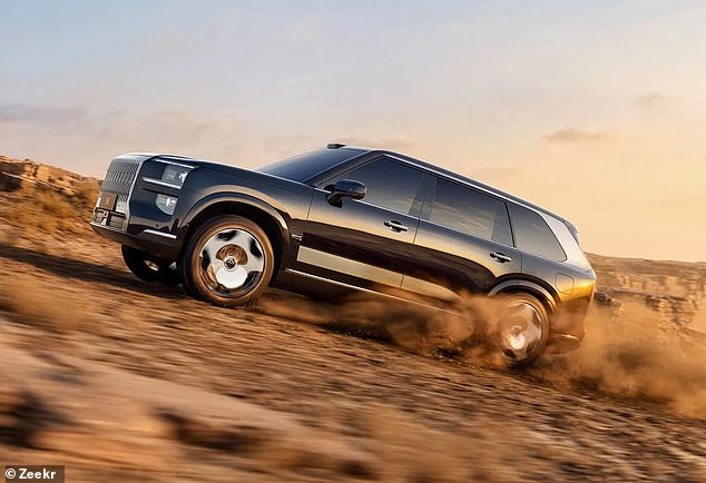 As well as cut-price luxury, the Zeekr 9X has some insane performance for such a massive car, managing 0 to 62mph in just 3 seconds