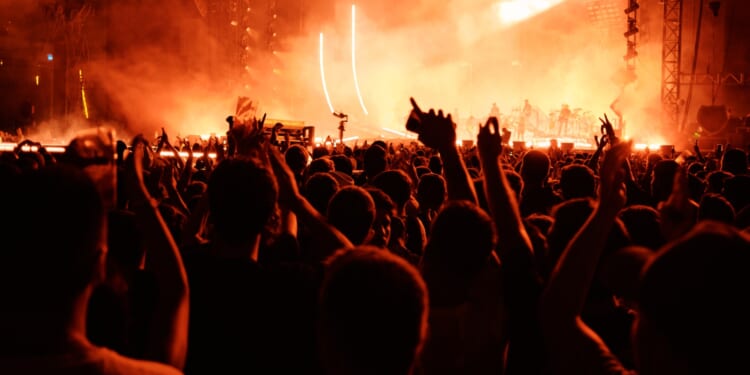 Huge noughties pop group in reunion talks 15 years on from split as star tells pals they have sorted their differences