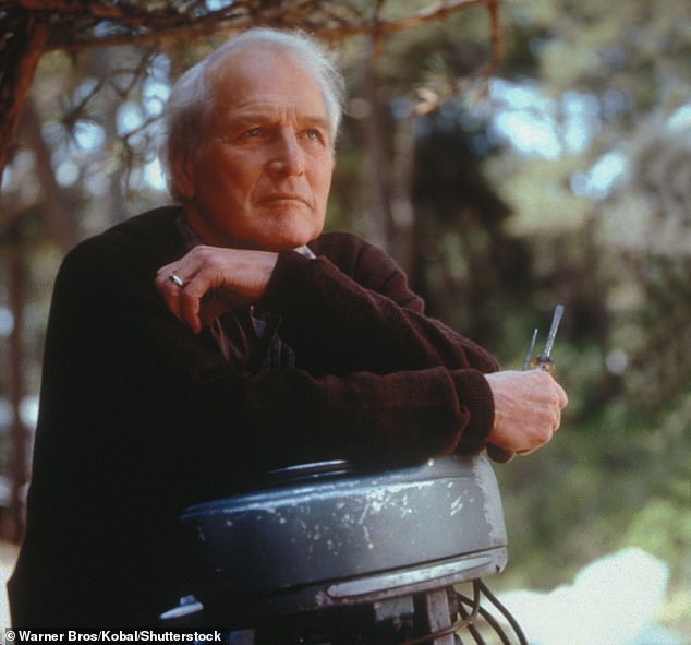 Newman was filming the 1999 movie Message In A Bottle when he shared his wisdom about balancing privacy with a social life