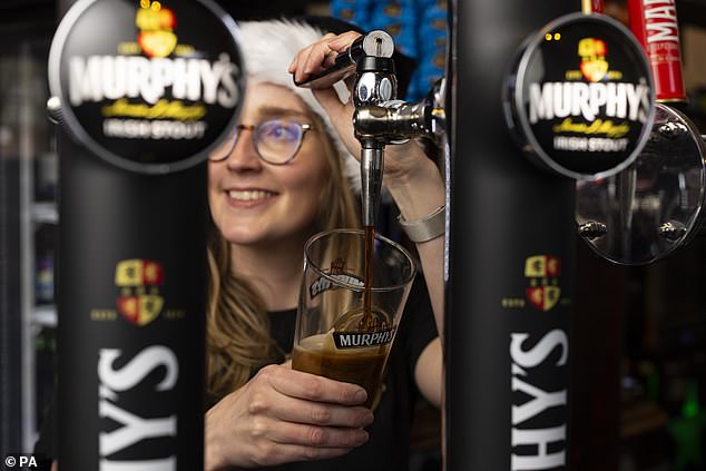 Pub chiefs say bigger profit margins are tempting them to switch to rival Irish stout brand Murphy's