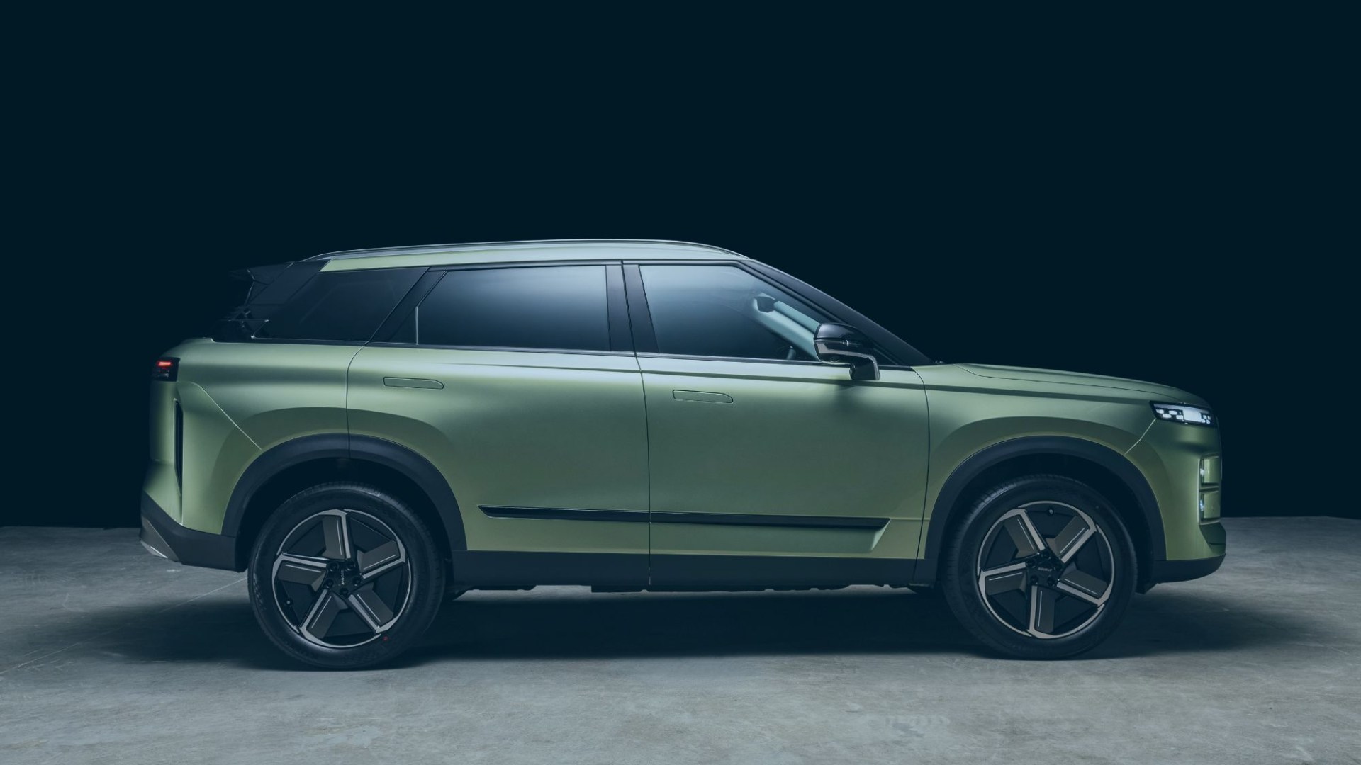 Six bargain 'Temu' Chinese car options cheaper than luxury favourites like Porsche and Rolls-Royce