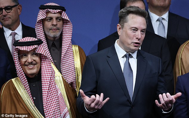 Elon Musk 's latest update to his social media platform has sparked chaos within the movement and across the world, as trusted sources of political information have their credibility called into question