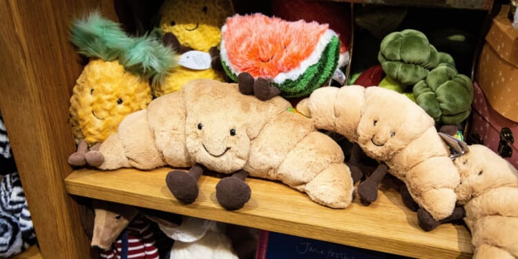 Jellycat Black Friday 2025: save up to £27 at little-known retailer