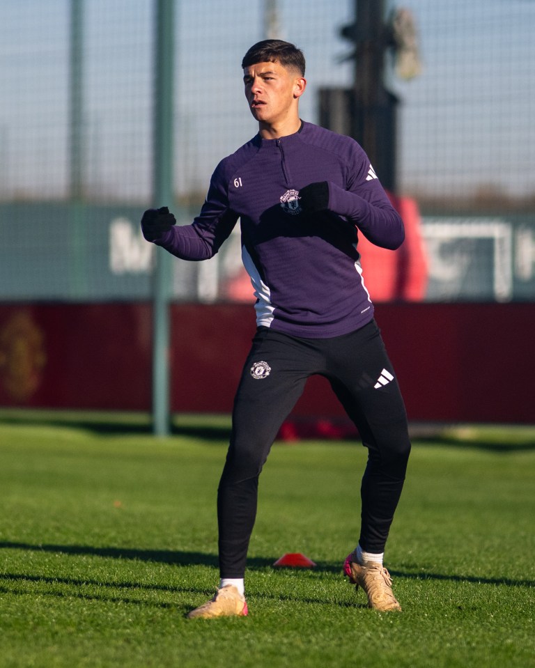 Manchester United Training and Press Conference