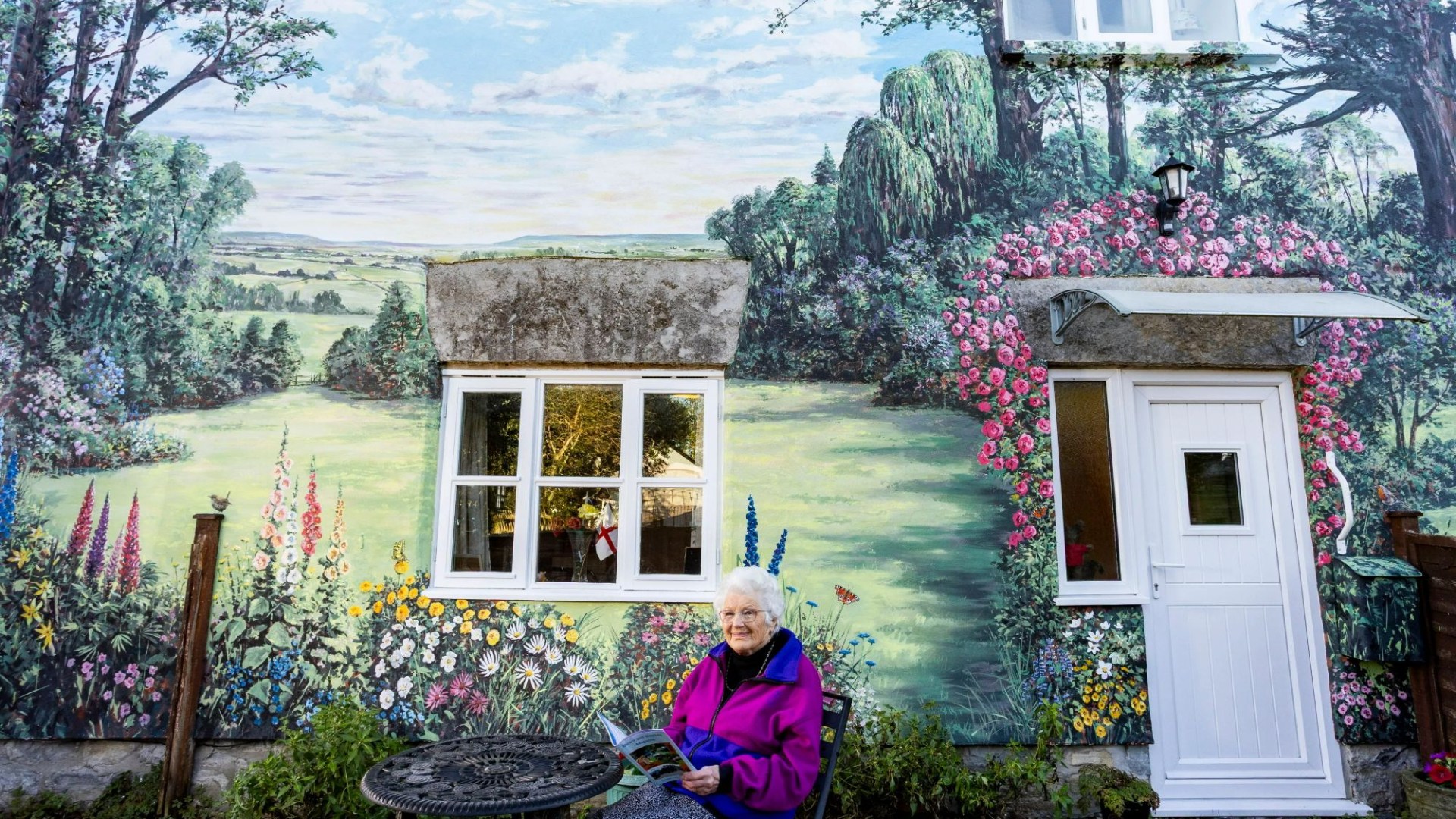 People hail great-grandmother, 94, a ‘genius’ for her dream garden design which means she doesn’t have to lift a finger