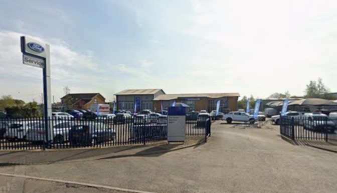 Mystery as major car dealership abruptly shuts its doors with customers ‘locked out’ and staff nowhere to be found