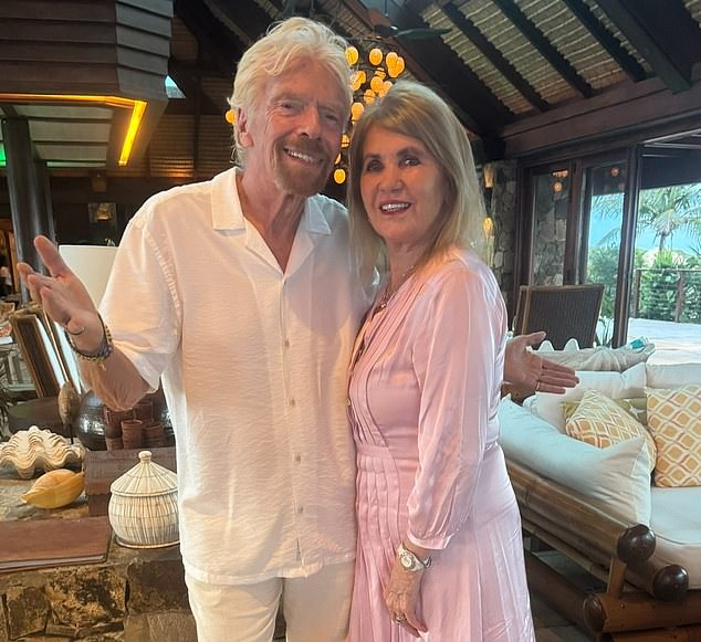 The couple had five grandchildren Artie, Etta and Lola, born to Holly and husband Fred, and Eva-Deia and Bluey Rafe Richard, born to Sam and wife Isabella