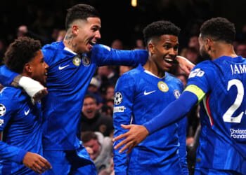 Fans hail Estevao's 'special' goal as he shows up Lamine Yamal and Chelsea fans taunt Barcelona ace with crude chant