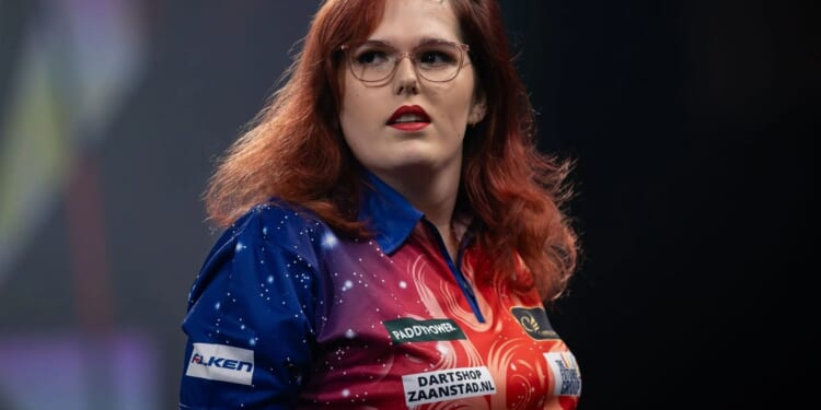 Transgender star Noa-Lynn van Leuven reveals how she has quietly prepared for World Darts Championship