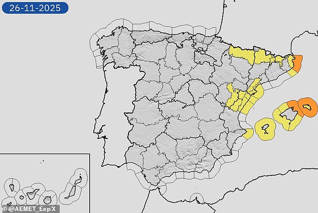 Spain 's weather agency AEMET issued an orange storm alert on Thursday