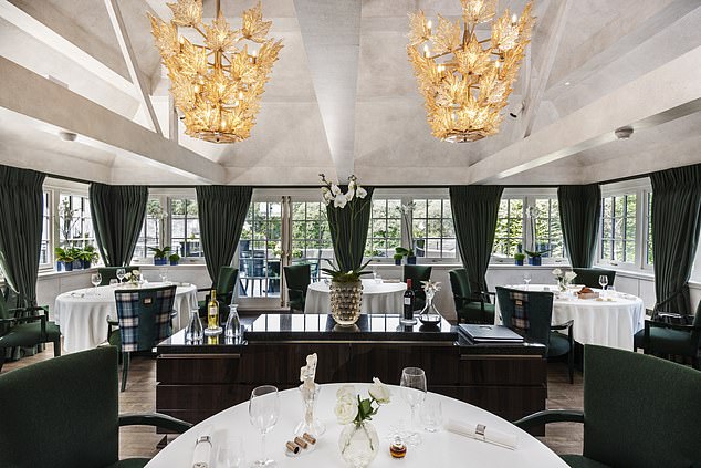 The Glenturret Lalique Crief is a restaurant with two Michelin stars, known for its excellent whisky tasting selection