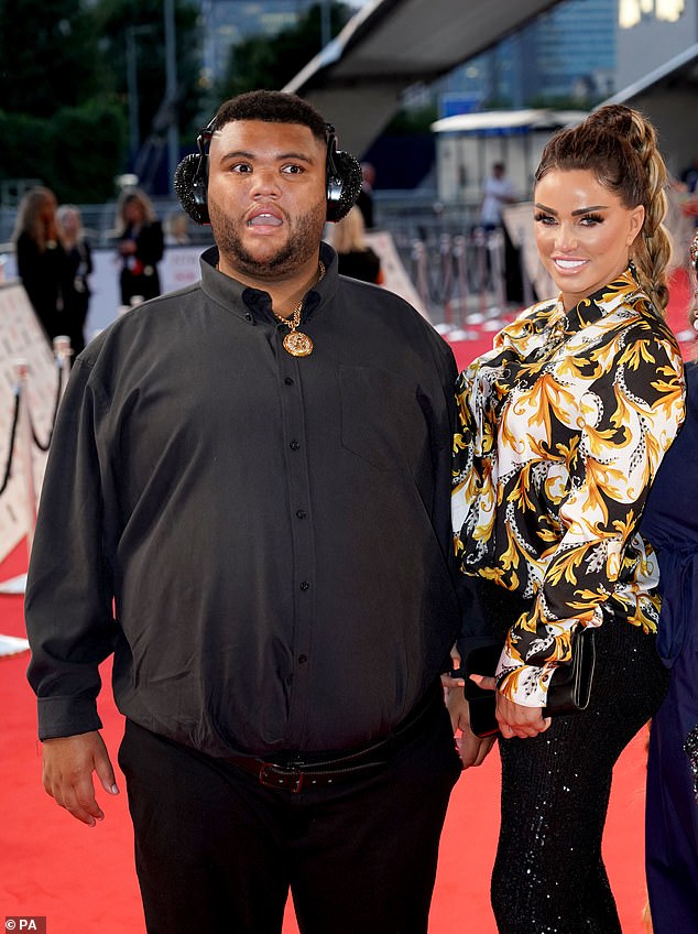 Katie explained: 'They¿ve clinically tested [a new drug] on people and they¿ve got a few people they¿re putting it on first. And if it works, then Harvey can go on it in the new year'