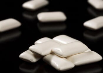 Common ingredient used in fizzy drinks, chewing gum and toothpaste is linked to deadly liver disease, scientists war