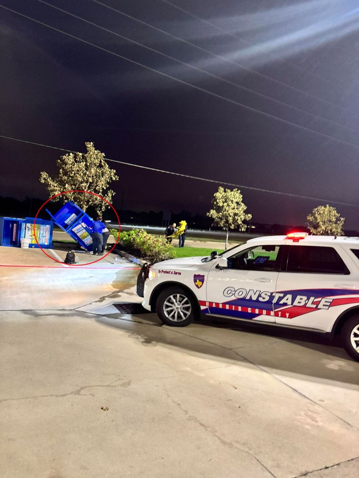 Man dies while trapped in clothes donation box after calling for help