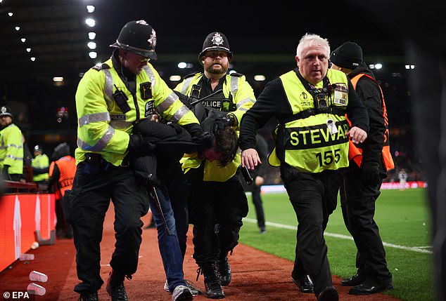 Police and stewards worked together to forcibly eject individuals who were misbehaving