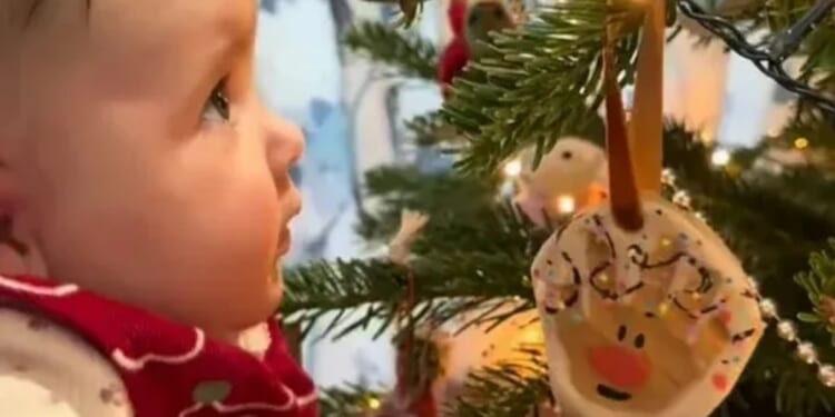 The EXACT recipe you need to make adorable salt dough hand and foot decorations for your kids this Christmas