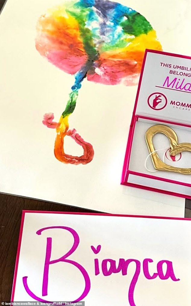 Bianca opted for the Umbilical Cord Keepsake - in which the umbilical cord is dehydrated in the shape of a heart and dipped in gold chrome - as well as a rainbow print of her placenta
