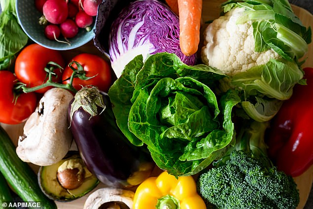 Fibre-rich vegetables such as broccoli are good for reducing appetite and cravings as they slow digestion