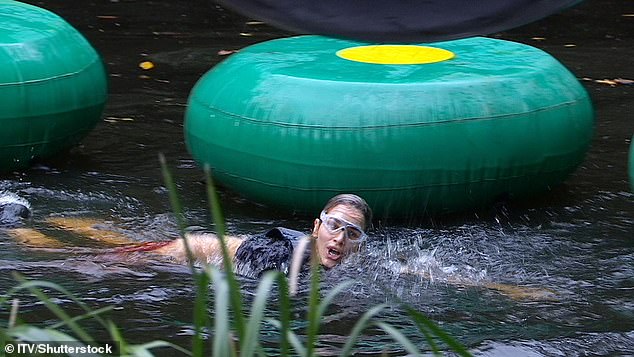 Coming face-to-face with the Wrecking Balls of Rage, the TV personality, 40, attempted to win stars for her campmates while slipping and sliding around an obstacle course
