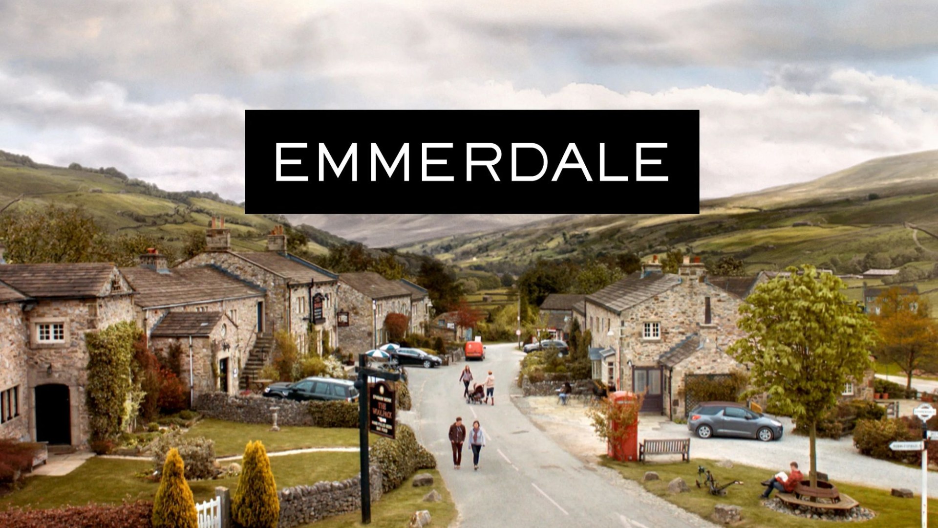 Emmerdale in double exit as fan favourites decide to leave the village
