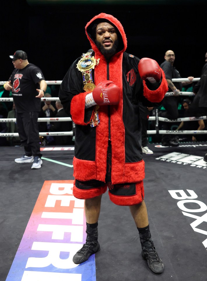 Boxing In Derby - Frazer Clarke v Jeamie TKV