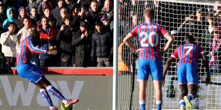 Jean-Philippe Mateta forced to retake Crystal Palace penalty against Man Utd following major rule change