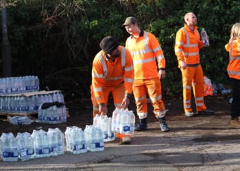 Thousands left without water at UK town as locals forced to queue for bottles for HOURS after outage
