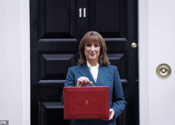 Rachel Reeves was accused of caving in to Labour MPs by announcing that parents will once more be allowed to claim Universal Credit and tax reductions for their third or subsequent children