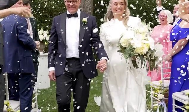 Anthony Albanese and Jodie Haydon tie the knot at The Lodge in Canberra