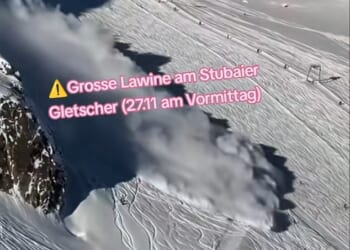 The avalanche struck at around 9.30am this morning in open terrain near the Daunscharte pass, an area outside the marked pistes, on the Stubai Glacier