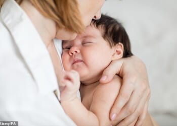 Bad bacteria in babies¿ guts could make them more likely to develop depression as adults, research claims