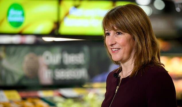 Rachel Reeves is set to batter ordinary workers and the South East at the Budget - as she pumps up benefits by £15billion a year