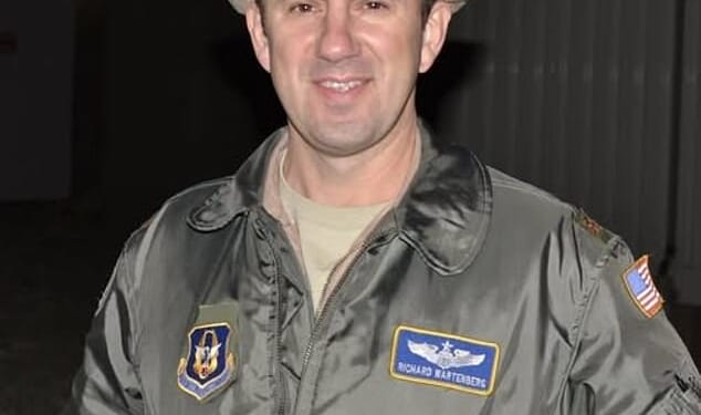 The pilot who operated the McDonnell Douglas MD-11 has been identified as Captain Richard Wartenberg