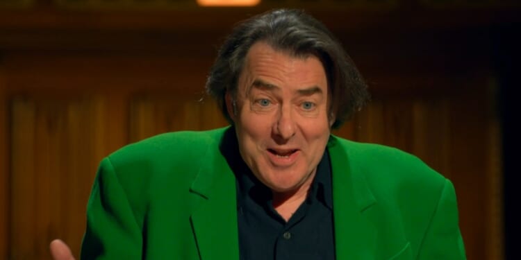 Celebrity Traitors star Jonathan Ross gives his verdict on Alan Carr's win