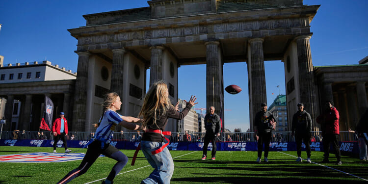 Colts vs. Falcons ... in Berlin? Why the NFL is going international.
