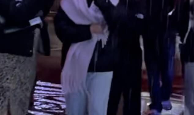 Cruz Beckham treated his little sister Harper to a trip to Winter Wonderland on Thursday night, even in the pouring rain