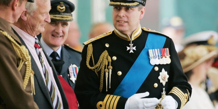 Defence chiefs told to ‘get on with it’ and strip ex- Prince Andrew’s last title