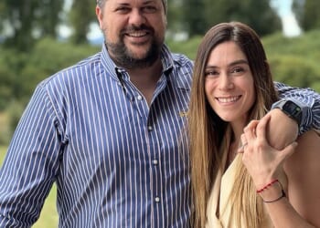 Sydney businessman Jeremy Cabral (left, with his wife) suffered from exhaustion, back pain, sciatica and chronic sleep apnoea due to his weight