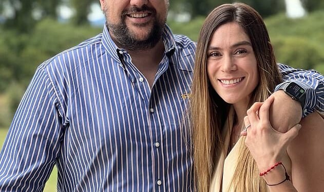 Sydney businessman Jeremy Cabral (left, with his wife) suffered from exhaustion, back pain, sciatica and chronic sleep apnoea due to his weight