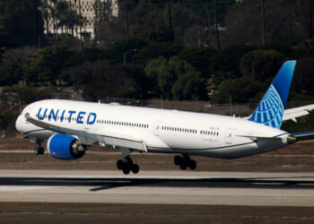 LOS ANGELES, CALIFORNIA - OCTOBER 17: A United Airlines Boeing 787 Dreamliner airplane arrives at Los Angeles International Airport from Tokyo on October 17, 2025 in Los Angeles, California. (Photo by Kevin Carter/Getty Images)