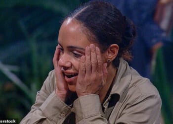 I'm A Celebrity star Alex Scott has received praise from last year's contestant Dean McCullough , for managing to sneak contraband into the camp