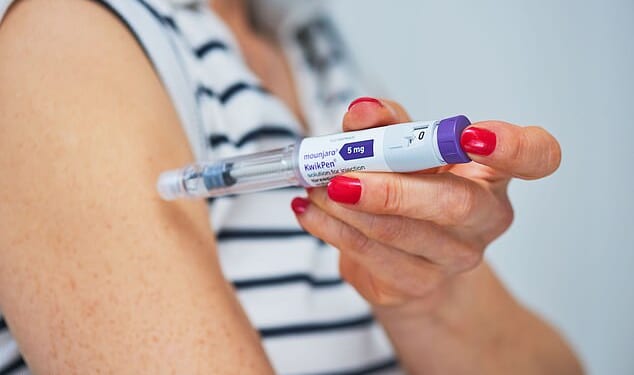 The official recommendation is to inject into fatty tissue on the abdomen, the outer thigh or the upper arm