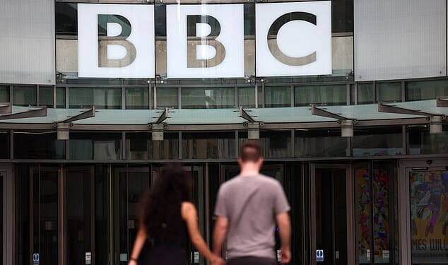BBC bosses are facing ¿serious questions¿ over their handling of an internal report on impartiality as the corporation stands accused of ¿pushing Hamas lies around the world¿