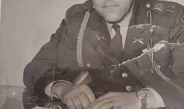 Could Joe Lakich, a former engineer and retired Army major from Nashville, be DB Cooper? One sleuth believes so