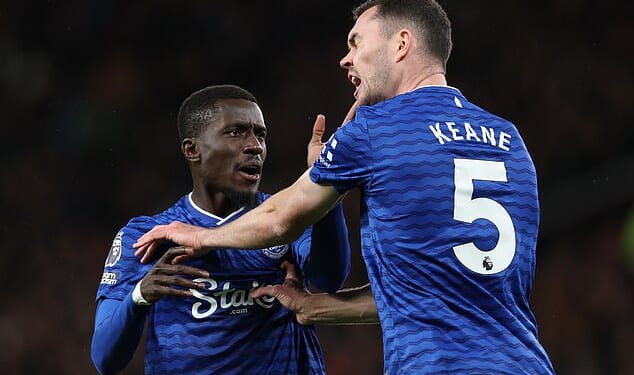 Idrissa Gueye has issued a public apology after his embarrassing sending off at Old Trafford