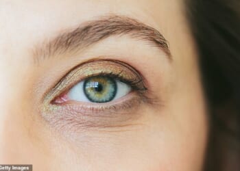 I'm a make-up artist: These are the eyebrow mistakes that are ruining your face and adding years to your age