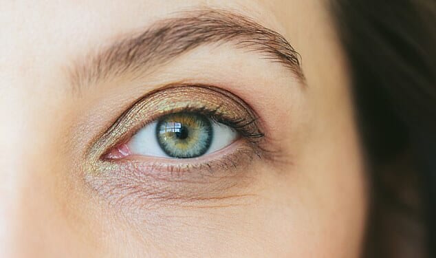 I'm a make-up artist: These are the eyebrow mistakes that are ruining your face and adding years to your age