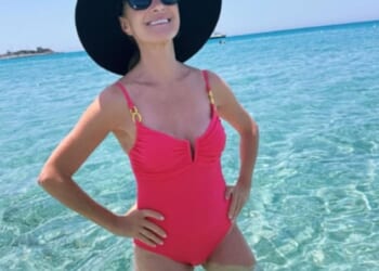 Hollywood icon and former Bond girl Jane Seymour has lifted the lid on her remarkably youthful physique at 74