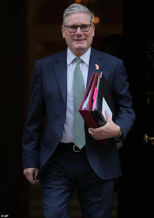 Keir Starmer has cleared his chief of staff Morgan McSweeney after he was accused of being at the centre of a disastrous briefing operation against health secretary Wes Streeting